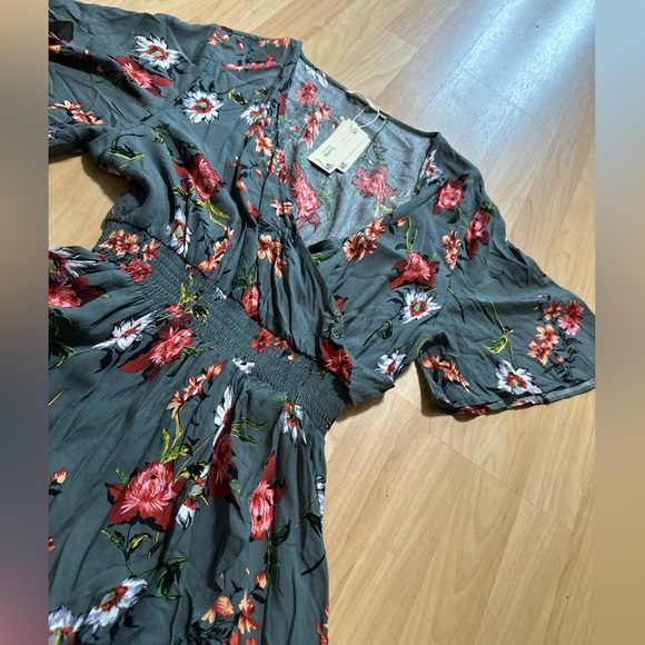 Floral Dress Hi Low - Picture 7 of 8